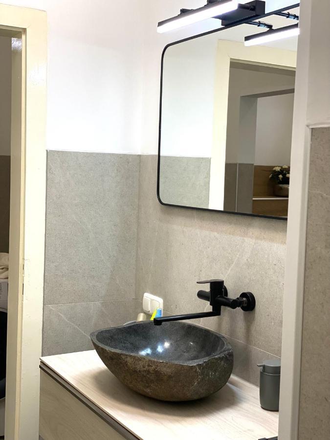 Lahn Kuesst Rhein - Ferienwohnung Лахщайн Екстериор снимка
