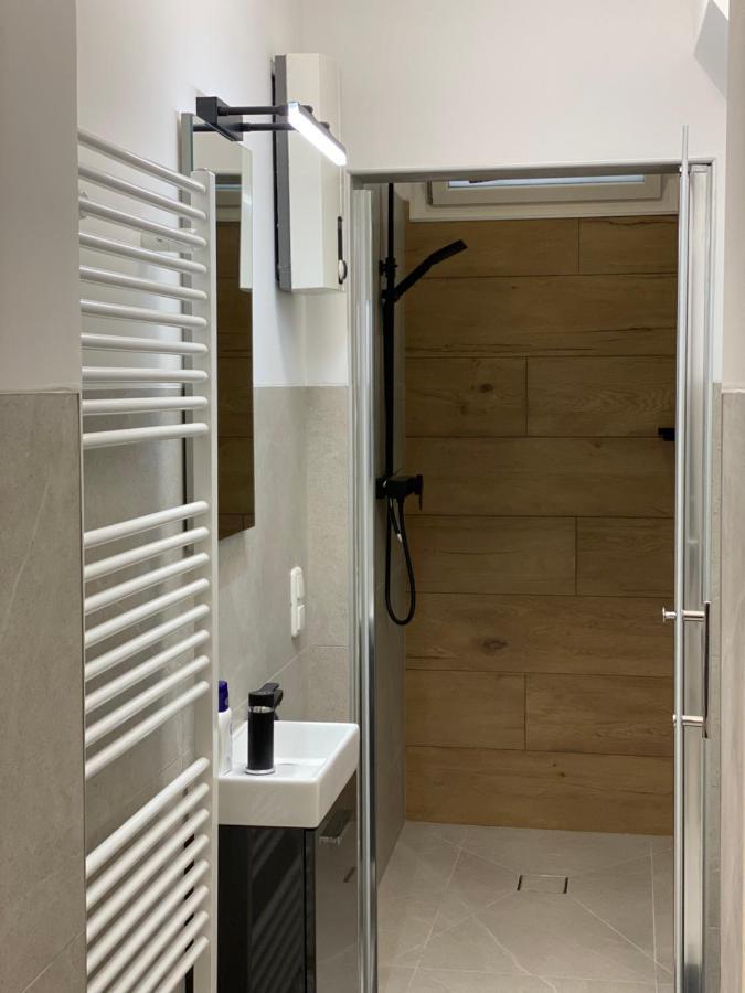 Lahn Kuesst Rhein - Ferienwohnung Лахщайн Екстериор снимка